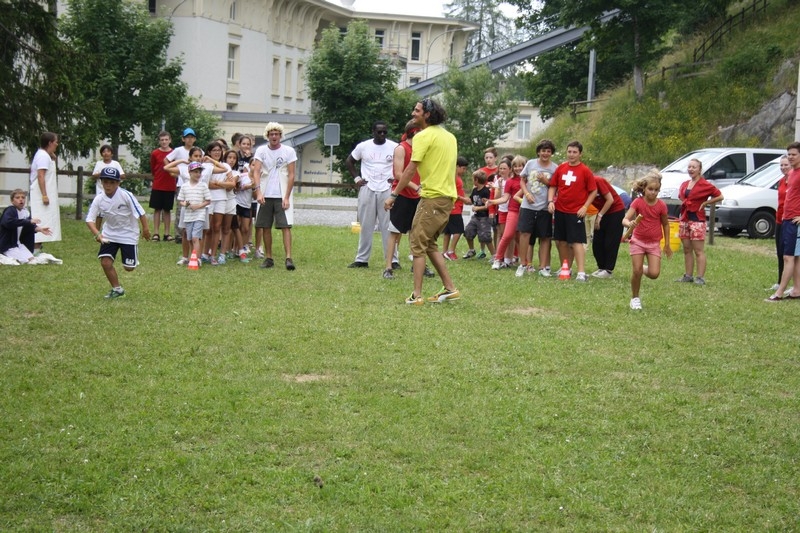 Village Camps International Summer Camp Leysin, Switzerland 2025-08-09 https://www.villagecamps.com/journals_admin/images/694-42-festival friday (114).jpg